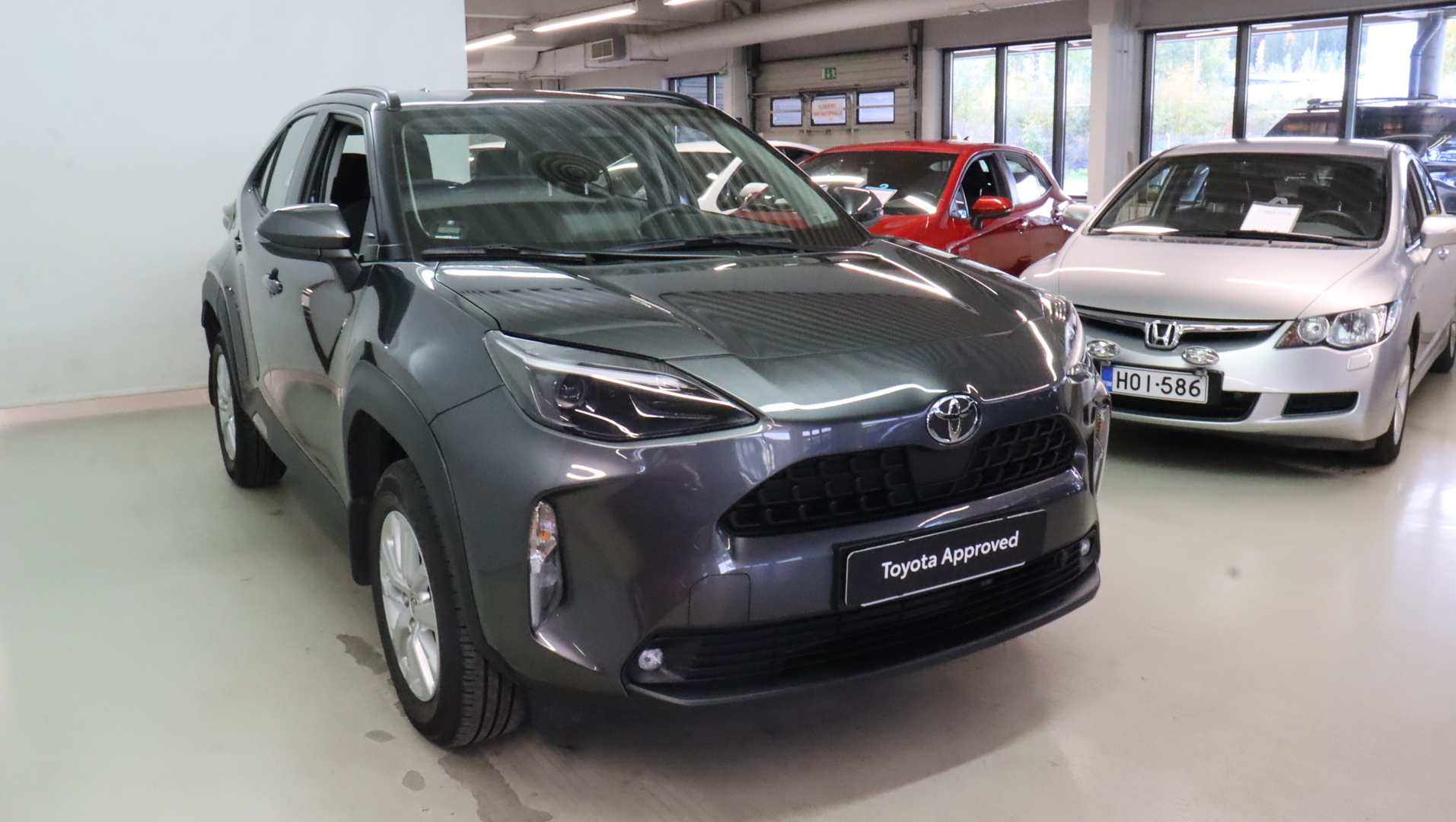 TOYOTA Yaris Cross 2025