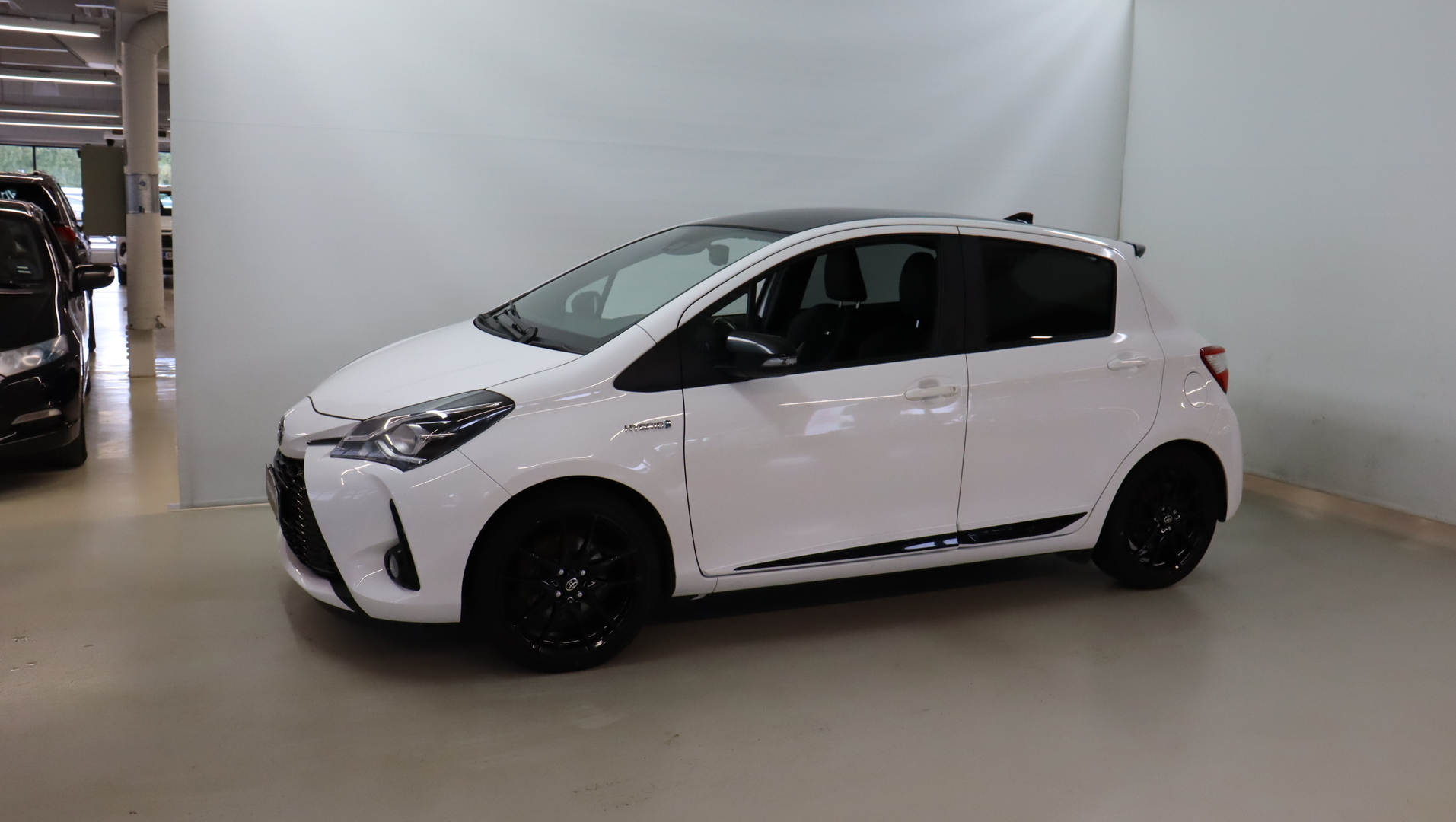 TOYOTA Yaris 2019