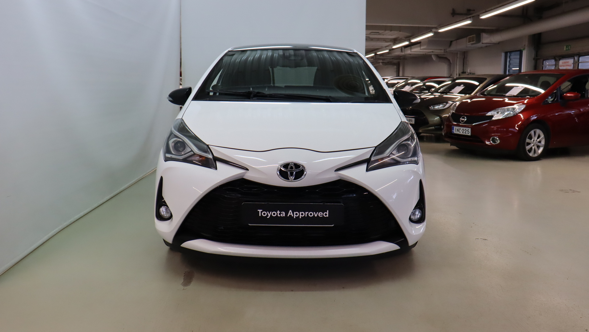 TOYOTA Yaris 2019