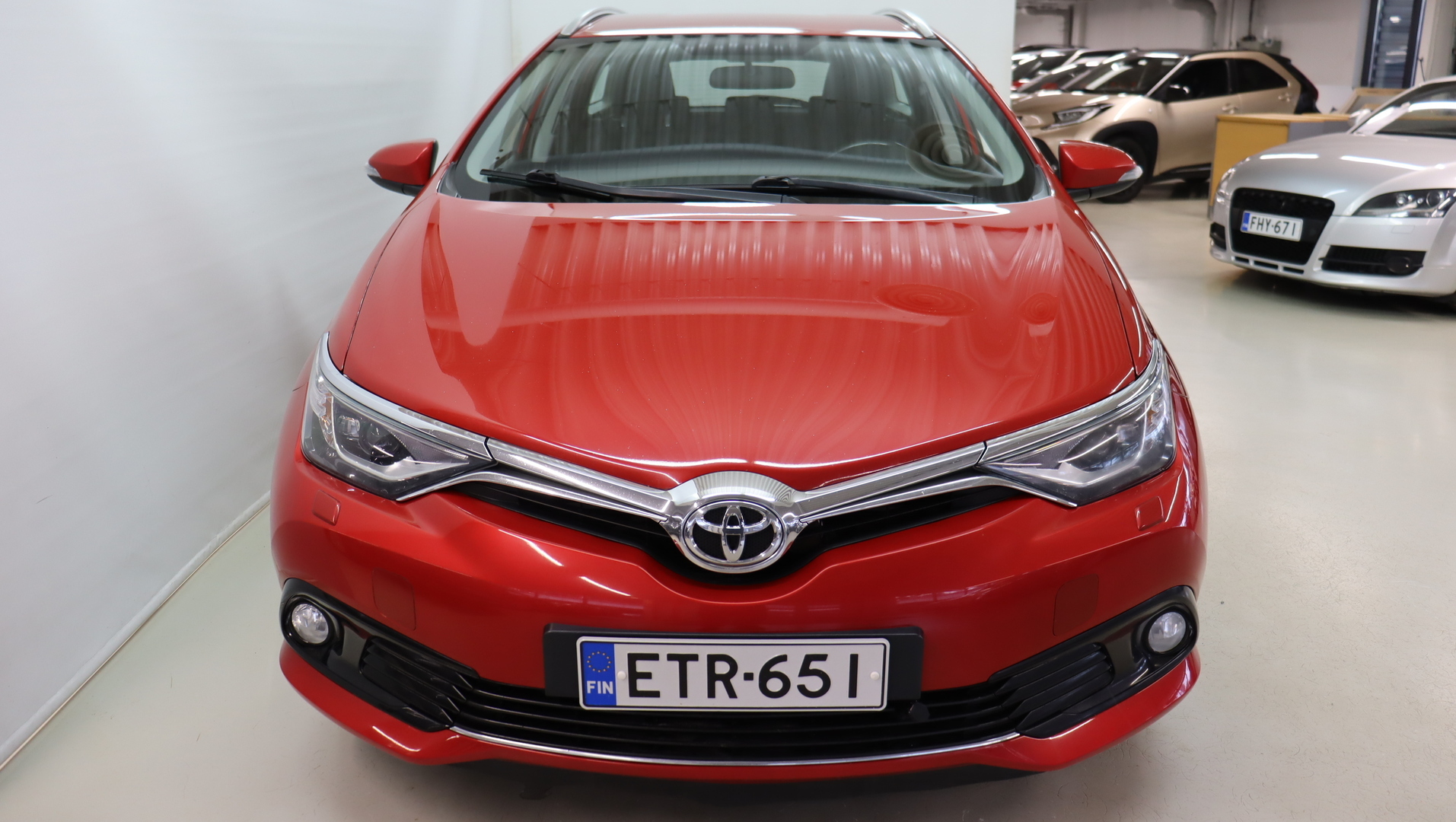 TOYOTA AURIS 2015