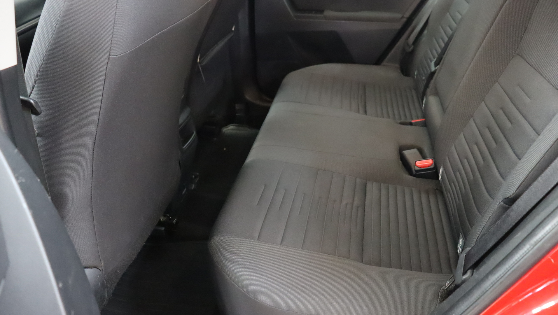 TOYOTA AURIS 2015
