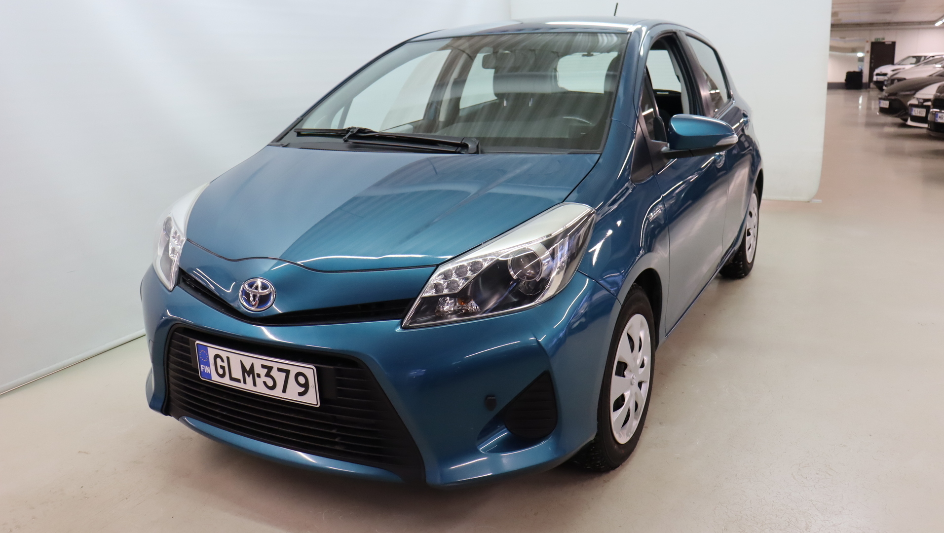 TOYOTA Yaris 2013