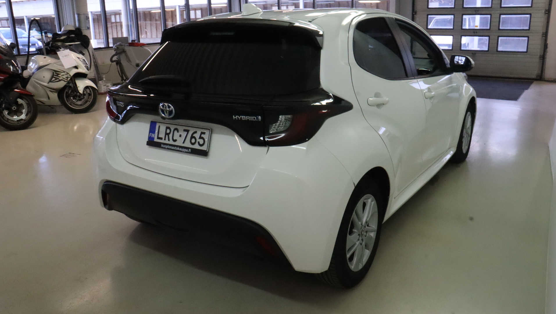 TOYOTA Yaris 2022