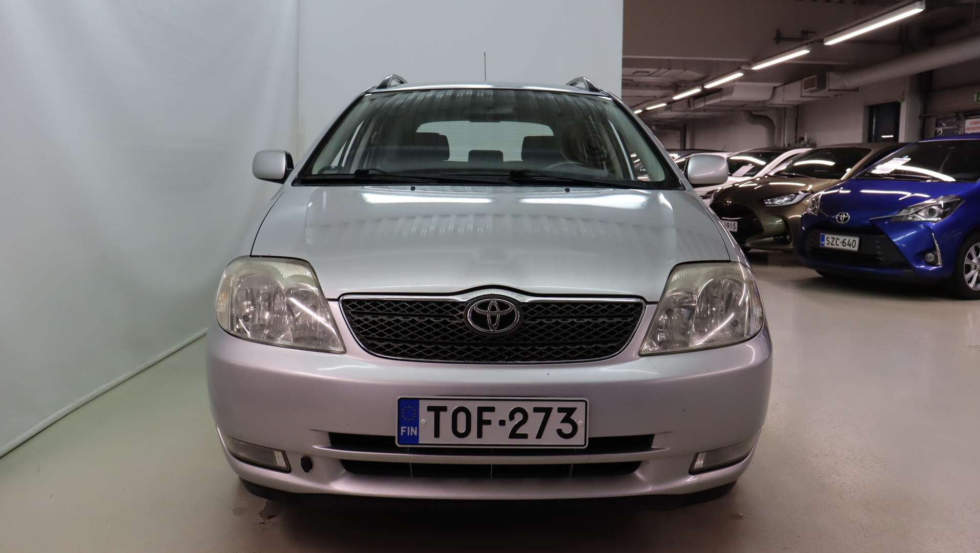 TOYOTA Corolla 2003