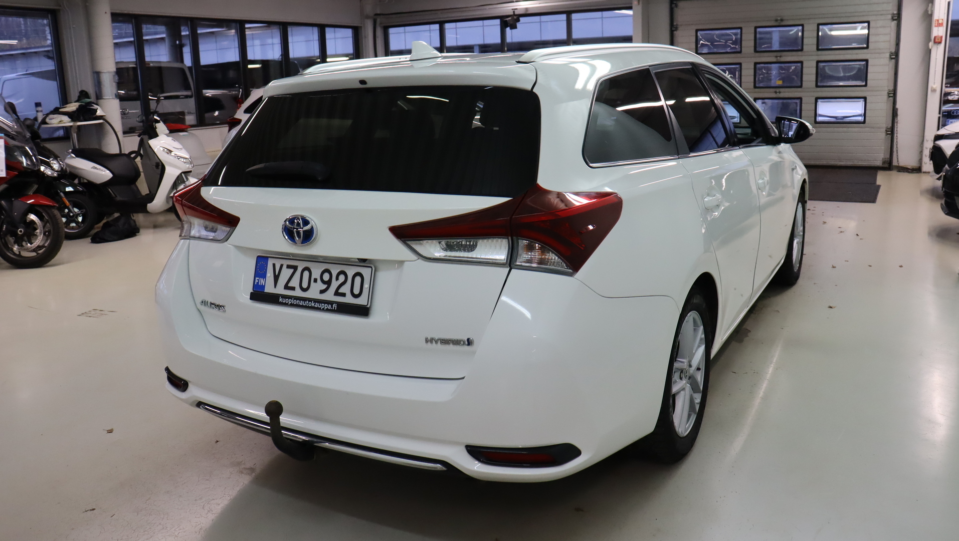 TOYOTA Auris 2017