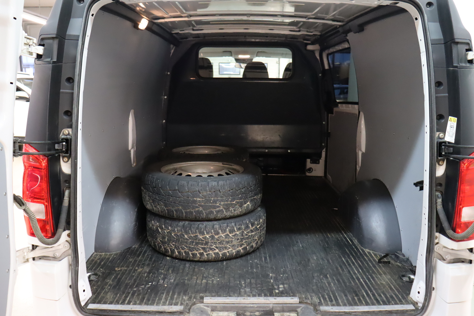 MERCEDES-BENZ VITO 2017