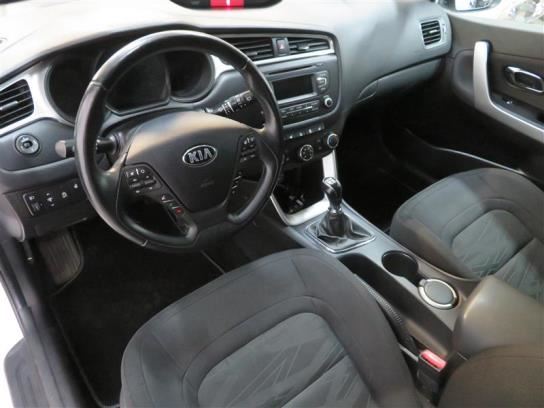 Kia cee´d 1,0 ISG 100hv LX SW EcoDynamics, Ensimmäiseltä omistajalta hyvin huollettu Kia farkku.