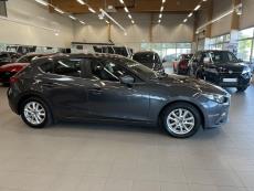 5HB 2,0 (120) SKYACTIV-G Premium 6AT 5ov BP1 Peruutuskamera / Navi / Täydellinen huoltokirja