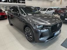 Homura Plus 2.5 PHEV 8AT Captain Seat / Juuri huollettu / Huippuvarusteet / 2 x Renkaat