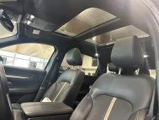 Homura Plus 2.5 PHEV 8AT Captain Seat / Juuri huollettu / Huippuvarusteet / 2 x Renkaat