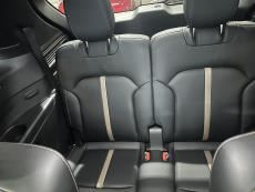 Homura Plus 2.5 PHEV 8AT Captain Seat / Juuri huollettu / Huippuvarusteet / 2 x Renkaat