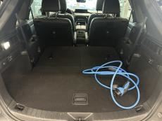 Homura Plus 2.5 PHEV 8AT Captain Seat / Juuri huollettu / Huippuvarusteet / 2 x Renkaat