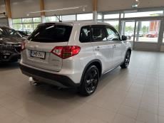 1,4 BOOSTERJET 4WD S 6AT Neliveto / Vetokoukku / Navi