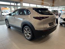 2,5 M Hybrid e-Skyactiv G Centre-line AT 140hv Talvirenkaat 0€ / Lämpöpaketti 0€