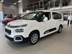 PureTech 130 Feel XL 7p EAT8 Automaatti Jakohihna vaihdettu 4/2026 / 7-paikkaa / Parkkitutka