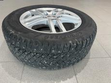 1,5 HYBRID 4WD GL+ 6AGS-aut