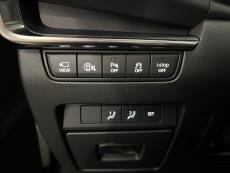 Hatchback 2.5 M Hybrid e-Skyactiv G Takumi AT 140hv Huippuvarusteet!! / Nahkasisusta / Boseaudio