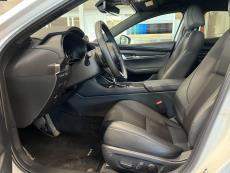 Hatchback 2.5 M Hybrid e-Skyactiv G Takumi AT 140hv Huippuvarusteet!! / Nahkasisusta / Boseaudio