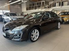 Sedan 2,0 Exclusive Business 6MT 4ov UL4 Nahkasisusta / Bose audio