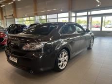 Sedan 2,0 Exclusive Business 6MT 4ov UL4 Nahkasisusta / Bose audio