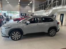 2.0 Hybrid AWD-i Launch Edition Sähköinen takaluukku / Adaptiivinen vakkari / Langaston latausalusta