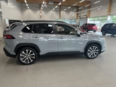 2.0 Hybrid AWD-i Launch Edition Sähköinen takaluukku / Adaptiivinen vakkari / Langaston latausalusta