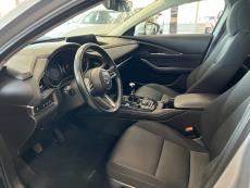 2,0 (150hv) M Hybrid Skyactiv-G Vision MT HUD / Adaptiivinen vakkari / Parkkitutka