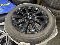 Homura Plus 2.5 PHEV 8AT