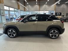 e-Skyactiv R-EV Makoto Industrial Vintage Premium-paketilla Plug-in hybrid sähköinen kan.  jopa 80km