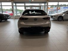 Hatchback 2.5 M Hybrid e-Skyactiv G Centre-line AT 140hv Talvirenkaat 0€ / Lämpöpaketti 0€