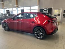 Hatchback 2.5 M Hybrid e-Skyactiv G Centre-line AT 140hv Talvirenkaat 0€ / Lämpöpaketti 0€