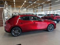 Hatchback 2.5 M Hybrid e-Skyactiv G Centre-line AT 140hv Talvirenkaat 0€ / Lämpöpaketti 0€