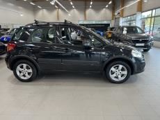 1,6 VVT 4WD X-OVER S-Edition 5D 5MT