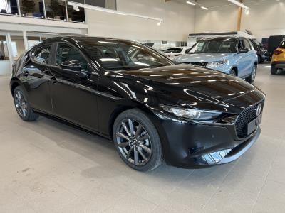 Mazda Mazda3 Hatchback 2.5 M Hybrid e-Skyactiv G Centre-line AT 140hv Sis. Talvirenkaat, Rahoitus 0% (+kulut),