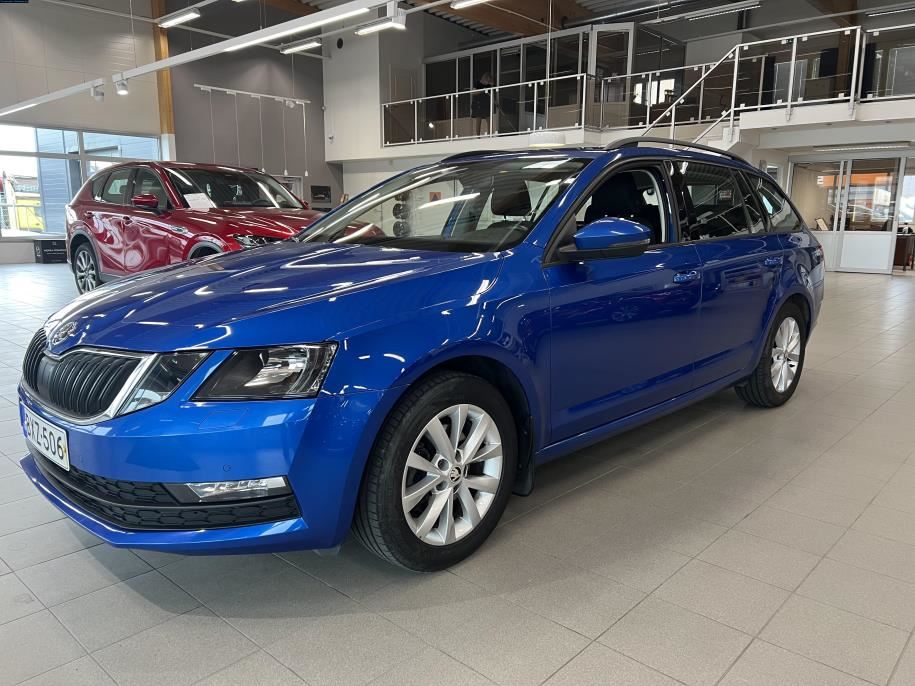 Combi 1,0 TSI Ambition BusinessLine DSG Autom. Webasto kaukosäädöllä