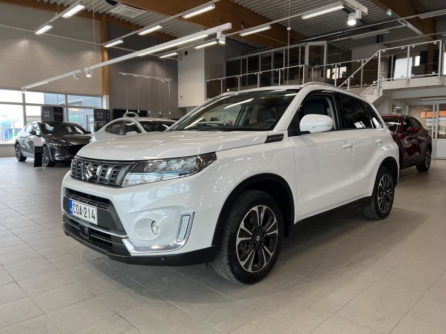 1,5 HYBRID 4WD GLX+SR 6AGS-autPanoramakatto / Navi / Adaptiivinen vakkari