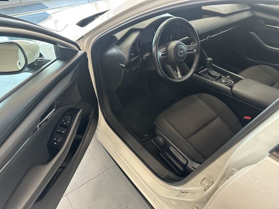 Hatchback 2.0 (150hv) M Hybrid e-Skyactiv-G Vision Plus AT