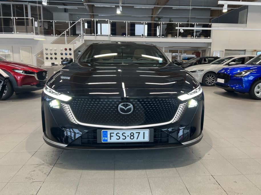 68,8 kWh Takumi Plus 2x Renkaat