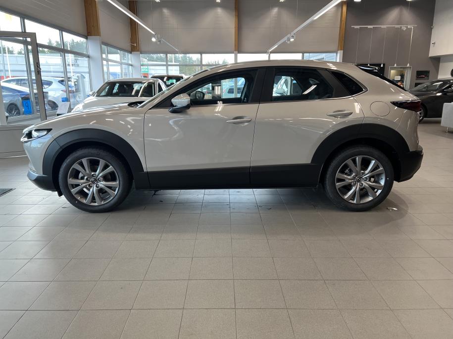2,5 M Hybrid e-Skyactiv G Centre-line AT 140hv Talvirenkaat 0€ / Lämpöpaketti 0€