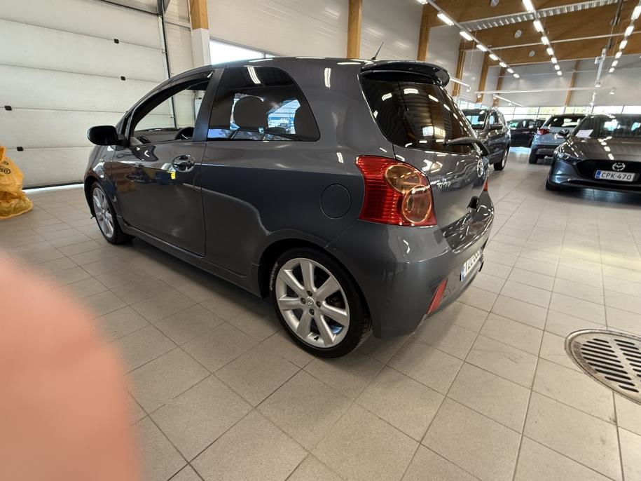 TS 1,8 Dual VVT-i 3ov