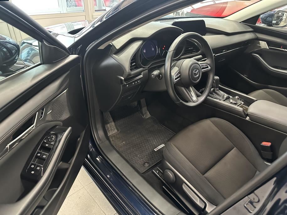 Sedan 2,0 (180 hv) SKYACTIV-X Dynamic AT KN3