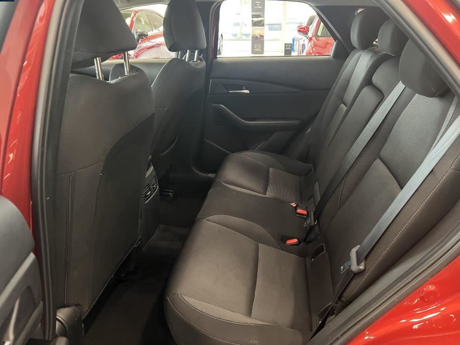 2,0 (150hv) M Hybrid e-Skyactiv-G Vision Plus Business AT Peruutuskamera / HUD / Adaptiivinen vakkar