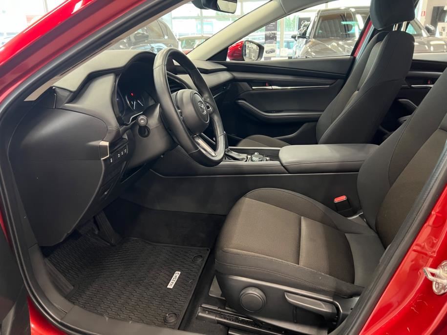 Sedan 2,0 (150hv) M Hybrid Skyactiv-G Vision Plus Business AT