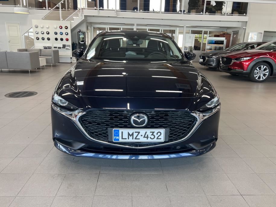 Sedan 2,0 (122 hv) SKYACTIV-G Vision Plus Business AT KL2Y Adaptiivinen vakkari / Navi / HUD