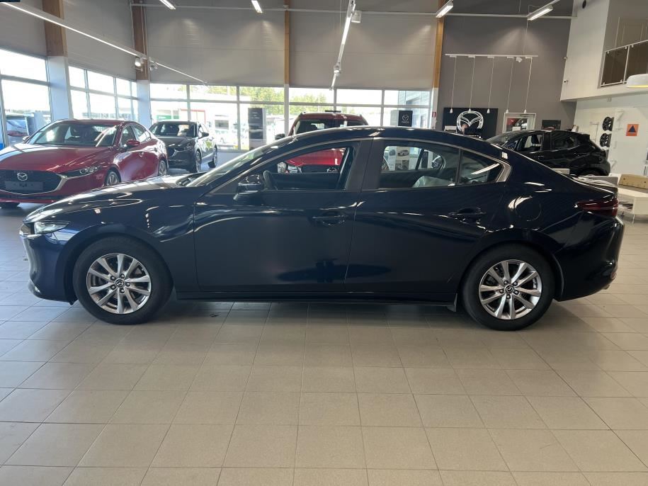 Sedan 2,0 (122 hv) SKYACTIV-G Vision Plus Business AT KL2Y Adaptiivinen vakkari / Navi / HUD