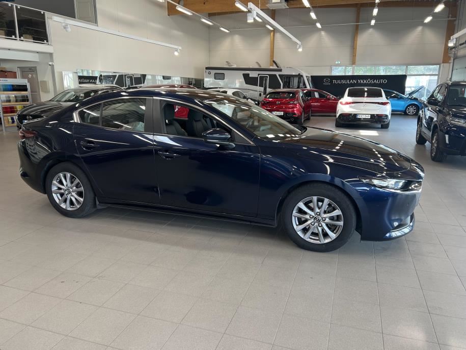 Sedan 2,0 (122 hv) SKYACTIV-G Vision Plus Business AT KL2Y Adaptiivinen vakkari / Navi / HUD