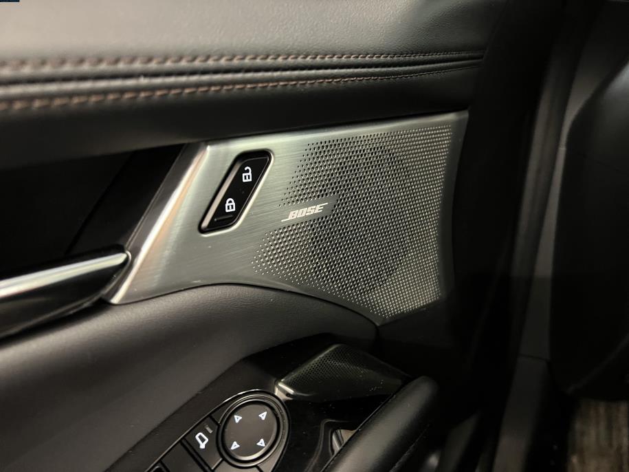 Hatchback 2.5 M Hybrid e-Skyactiv G Takumi AT 140hv Huippuvarusteet!! / Nahkasisusta / Boseaudio