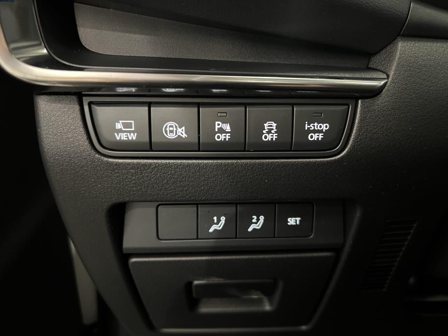 Hatchback 2.5 M Hybrid e-Skyactiv G Takumi AT 140hv Huippuvarusteet!! / Nahkasisusta / Boseaudio