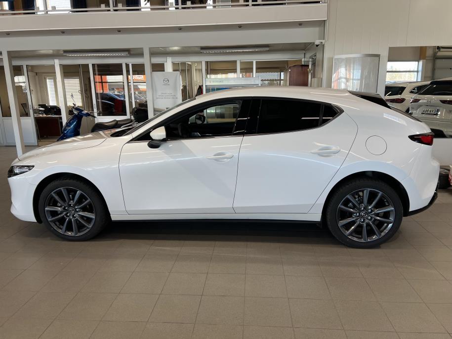 Hatchback 2.5 M Hybrid e-Skyactiv G Takumi AT 140hv Huippuvarusteet!! / Nahkasisusta / Boseaudio