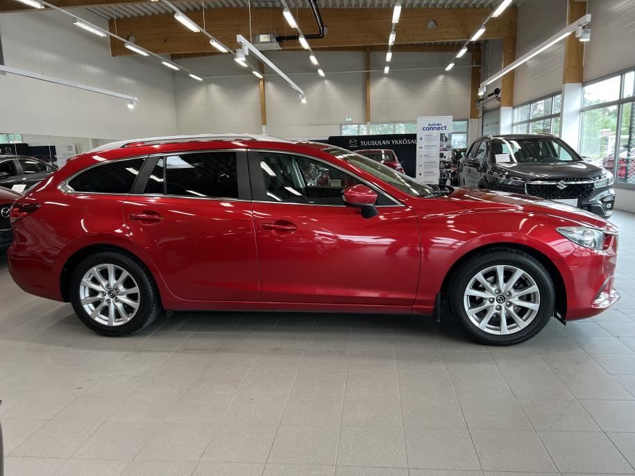 Sport Wagon 2,0 (165) SKYACTIV-G Premium Plus Business 6MT 5ov TB2 Xenon / Vakkari / Parkkitutkat